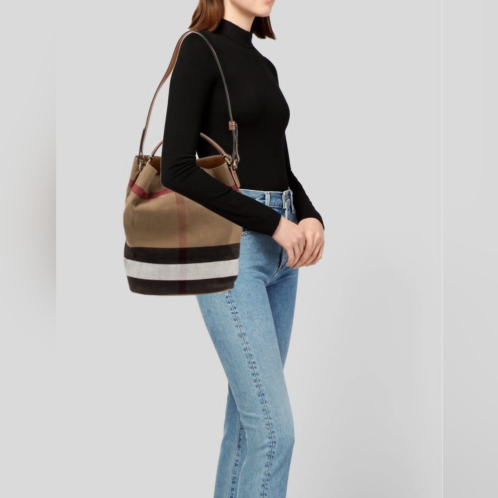 Authentic BURBERRY Ashby Handbag House Check Canvas Medium - Picture 5 of 9